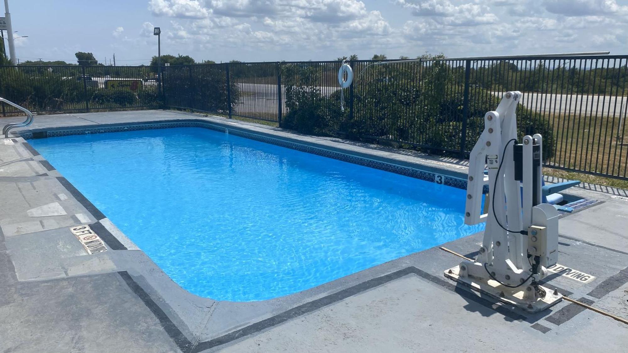 Econo Lodge Decatur Esterno foto